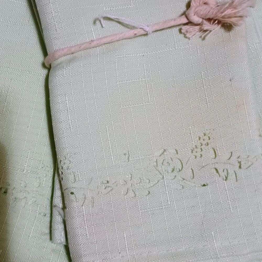 Irish Bundle Number 1 Irish Linens - Picture 9 of 9